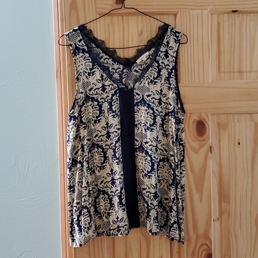 NWOT Navy Blue & Cream Lace tank